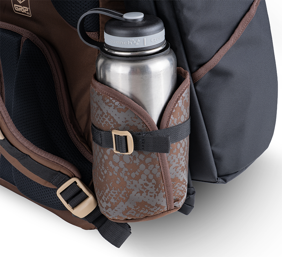 Anthony Barela Grip AX6 Disc Golf Bag with Cigarra